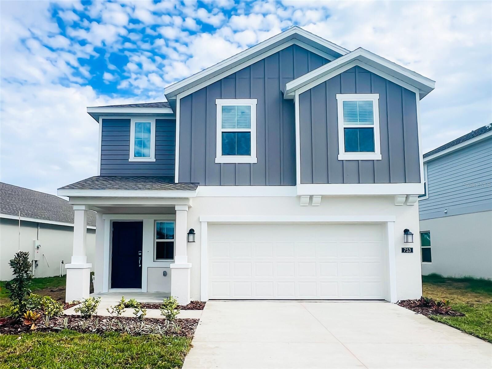 Property Photo:  753 Reggie Road  FL 33884 