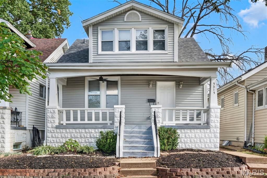 Property Photo:  5315 Blow Street  MO 63109 