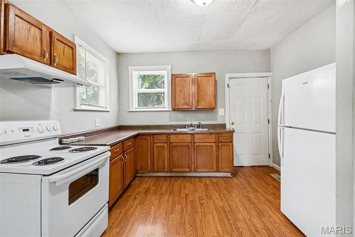 Property Photo:  8914 Ramona Avenue  MO 63121 