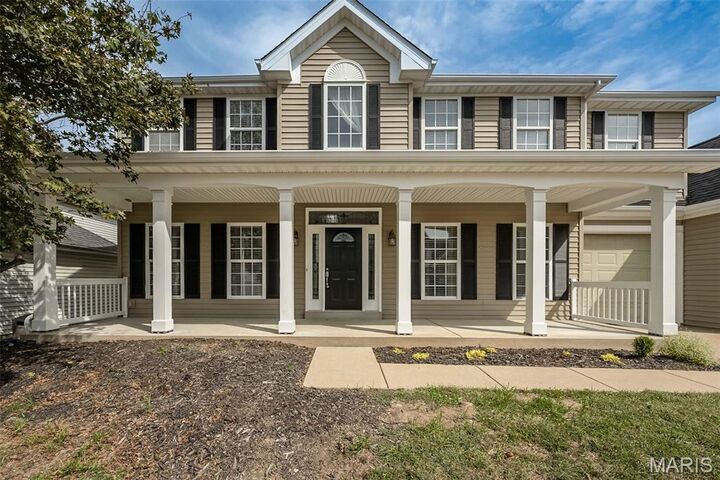 Property Photo: 414 Avalon Chase Drive MO 63026