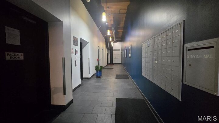 Property Photo:  1300 Washington Avenue 402  MO 63103 