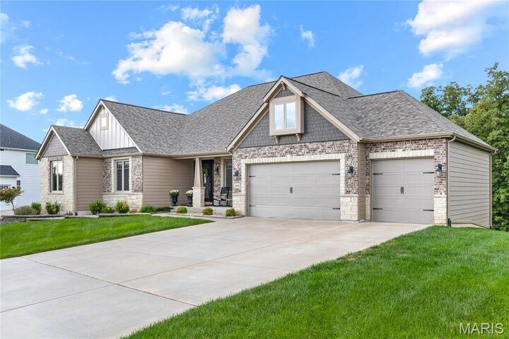 Property Photo:  6110 Knights Table Court  MO 63304 