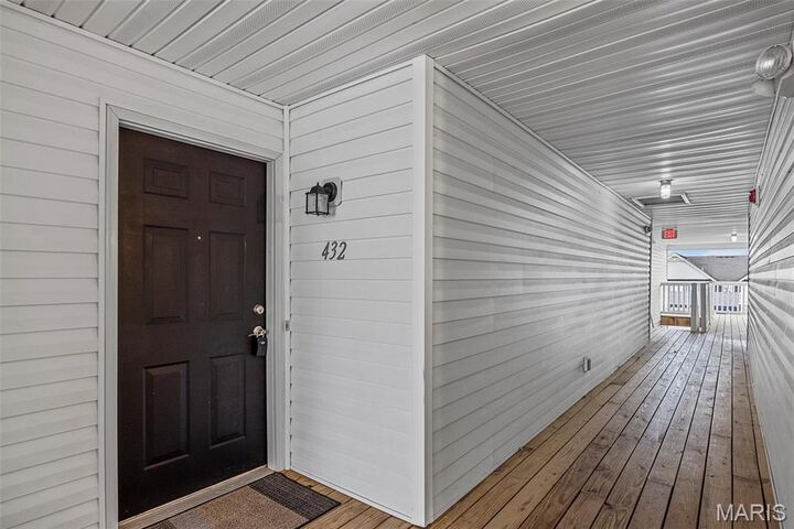 Property Photo:  432 Saravalle Drive  MO 63376 
