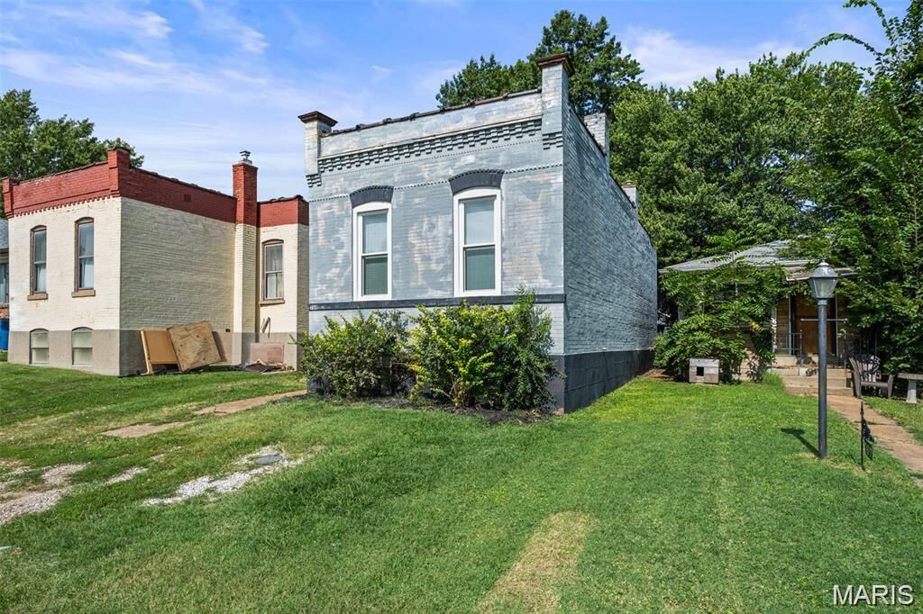Property Photo:  769 Zeiss Avenue  MO 63125 