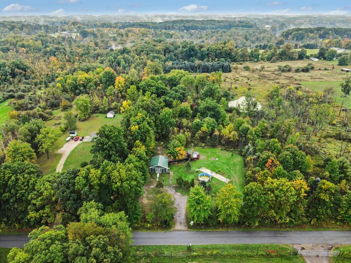 Property Photo: 2180 NE 19 Mile Road NE MI 49319