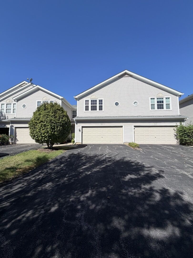 Property Photo: 764 Panorama Court IL 60502