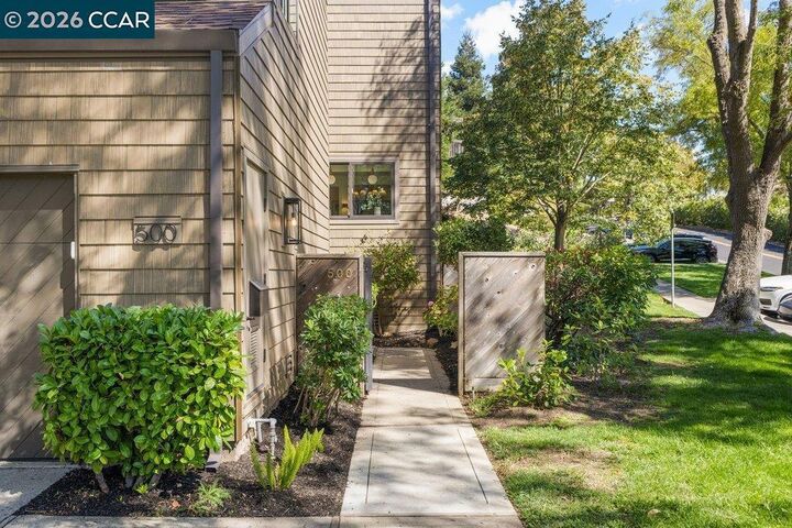 Property Photo:  500 Monarch Ridge Dr  CA 94597 
