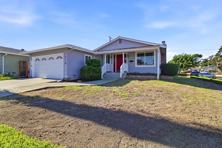 Property Photo:  200 Fernwood Drive  CA 94066 