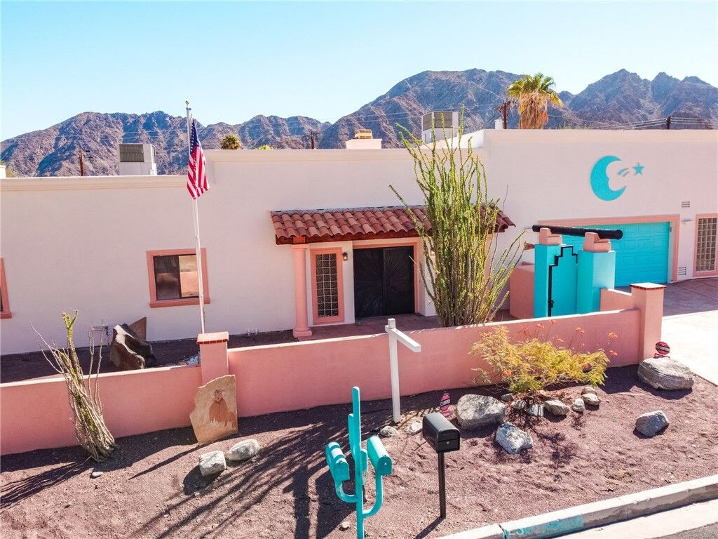 Property Photo:  54300 Avenida Rubio  CA 92253 