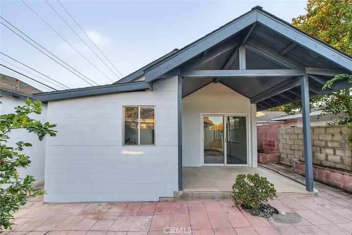 Property Photo:  3500 Easy Avenue  CA 90810 