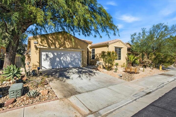 Property Photo:  2579 Savanna Way  CA 92262 