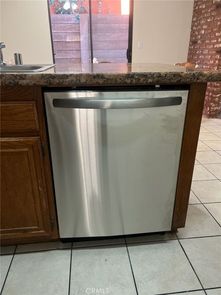 Property Photo:  6100 Arbutus Avenue 2  CA 90255 