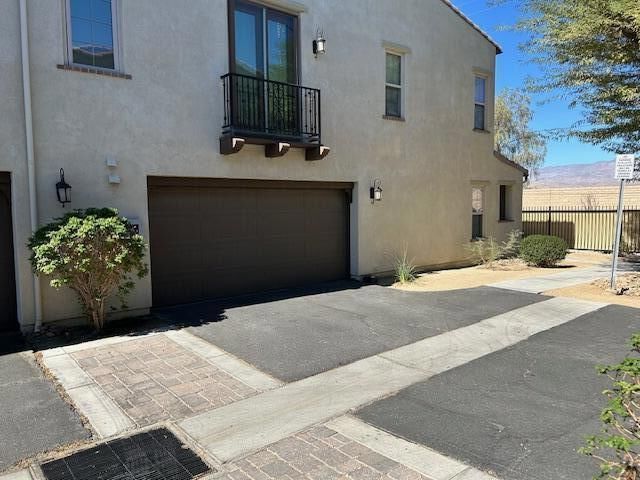 Property Photo: 110 Paseo Bravo CA 92211