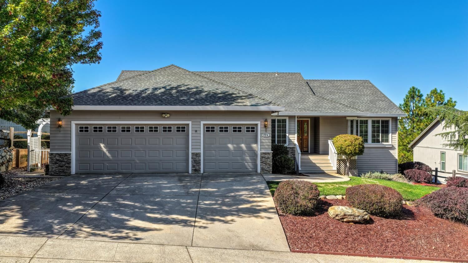 Property Photo:  224 Success Mine Loop  CA 95945 