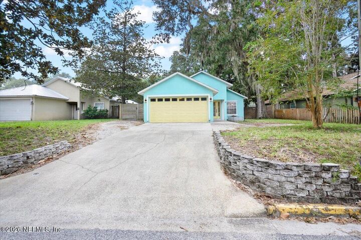 Property Photo:  39 John Street  FL 32084 