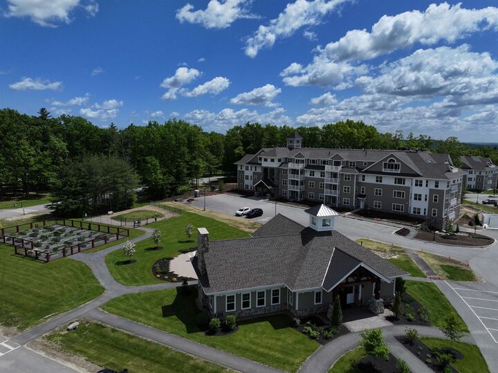 Property Photo:  4 Longview Drive  NH 03811 