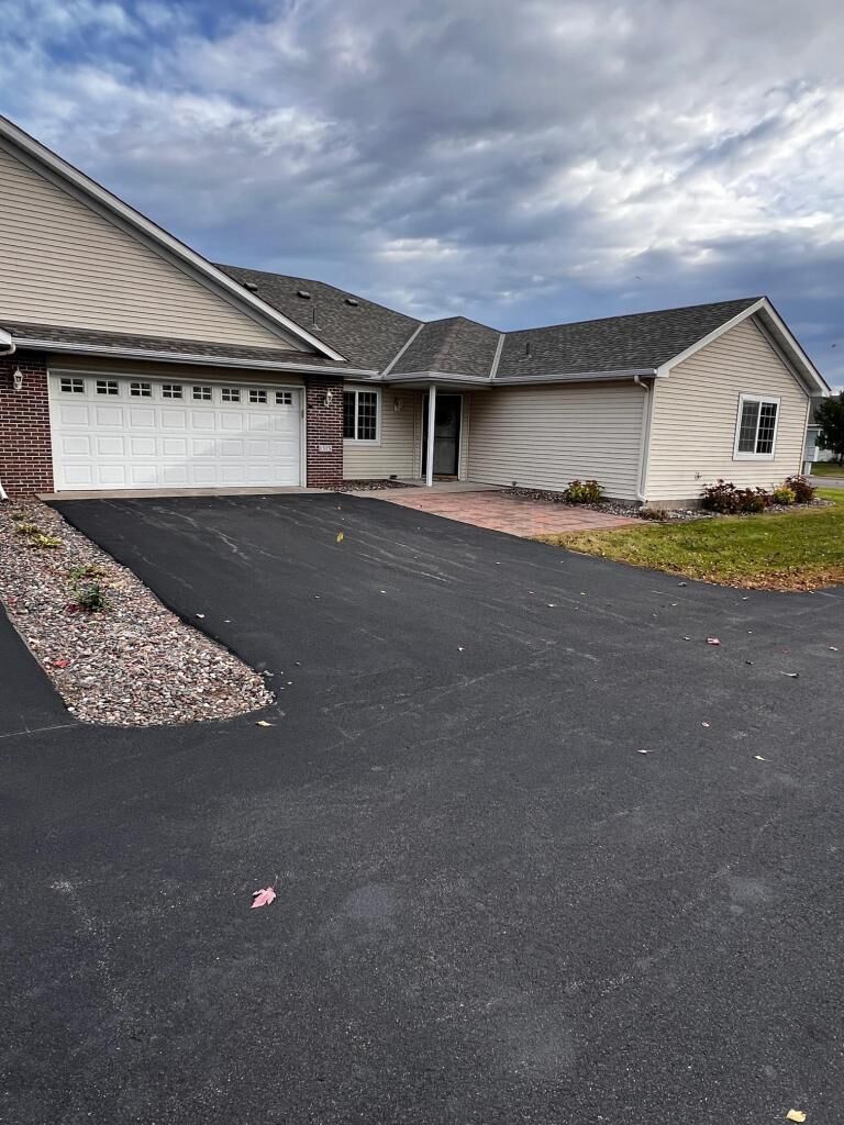 Property Photo:  1315 Heritage Lane  MN 56387 