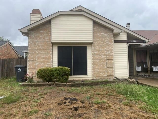 Property Photo:  2440 Sunflower Drive  TX 76014 