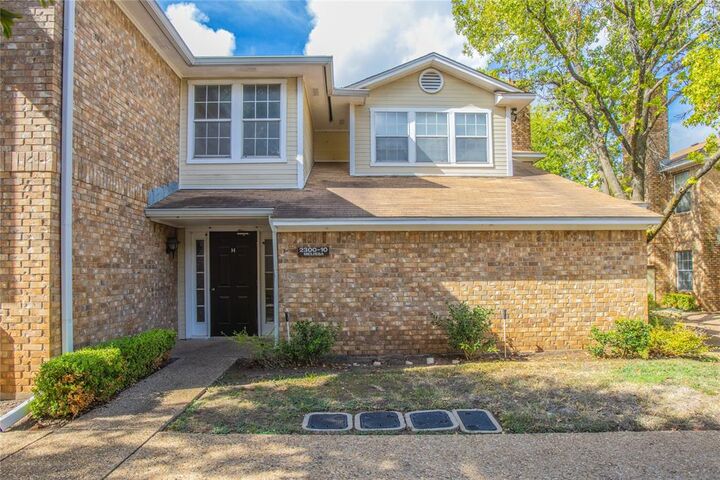 Property Photo:  2308 Melissa Drive H5  TX 76708 