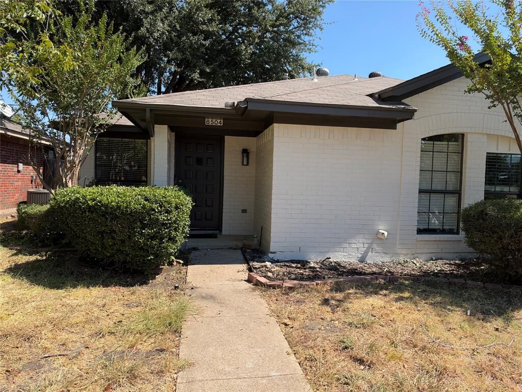 Property Photo:  8504 Holly Street  TX 75034 