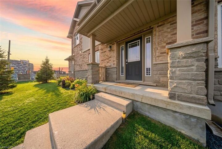 Property Photo:  1220 Riverbend Road 105  ON N6K 0G5 