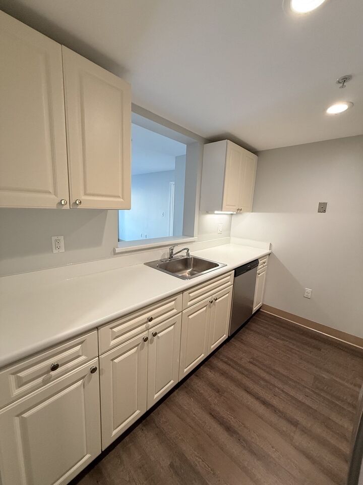 Property Photo:  1 Nassau Street 903  MA 02111 