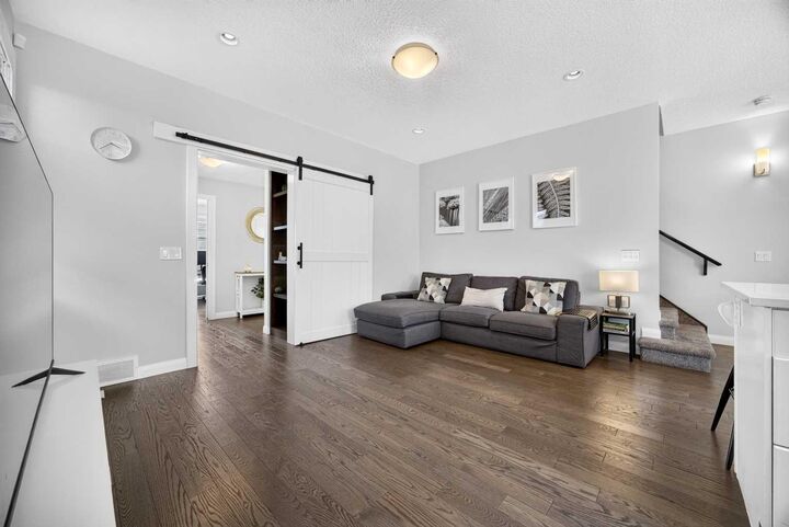 Property Photo:  30 Evanscrest Rise NW  AB T3P 0R7 