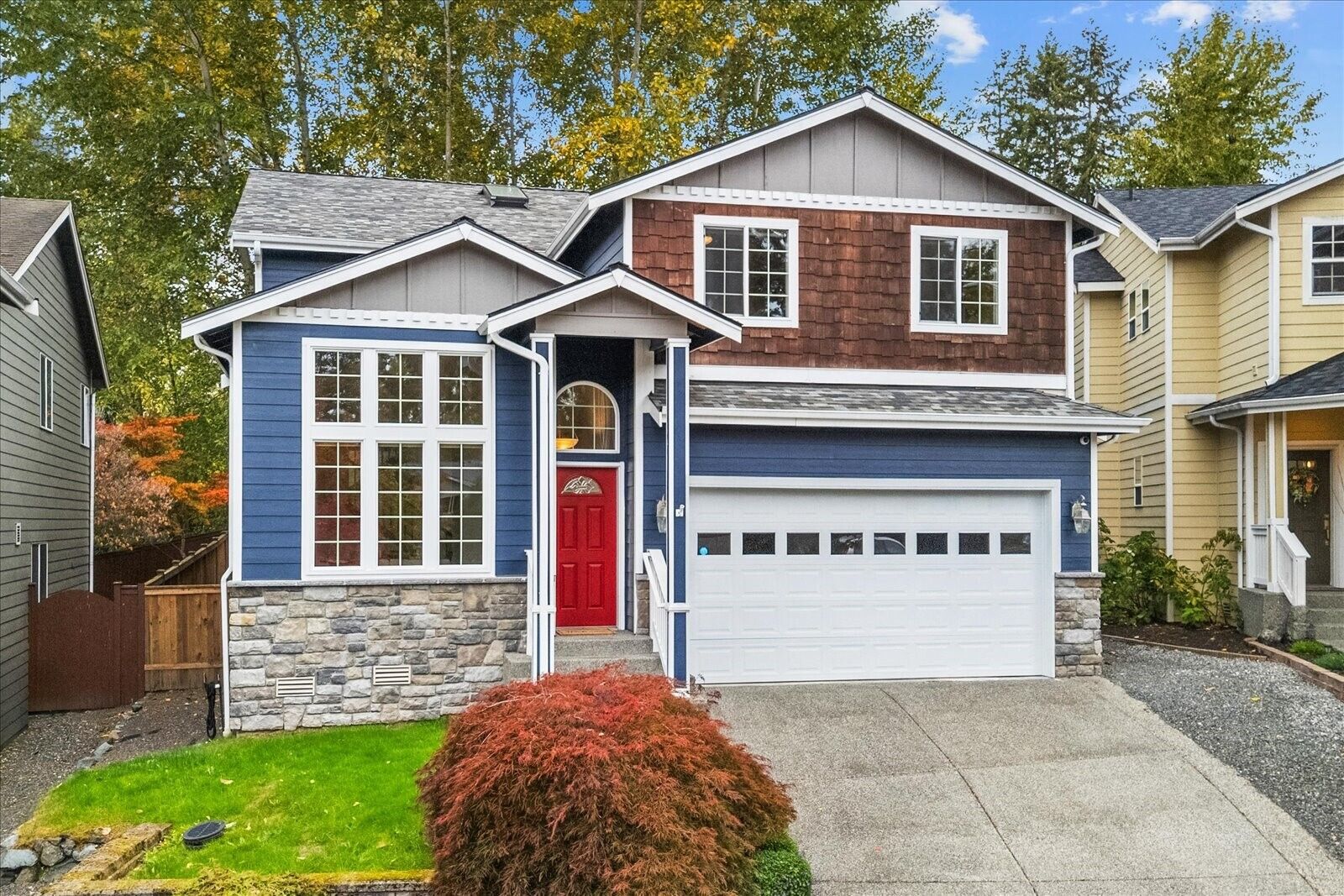 Property Photo: 1706 239th Street SW WA 98021