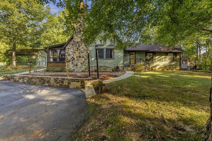 Property Photo: 2524 Glen Lily Road KY 42101