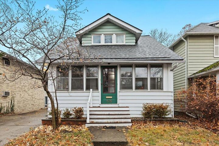 Property Photo:  575 E Lewiston Avenue  MI 48220 