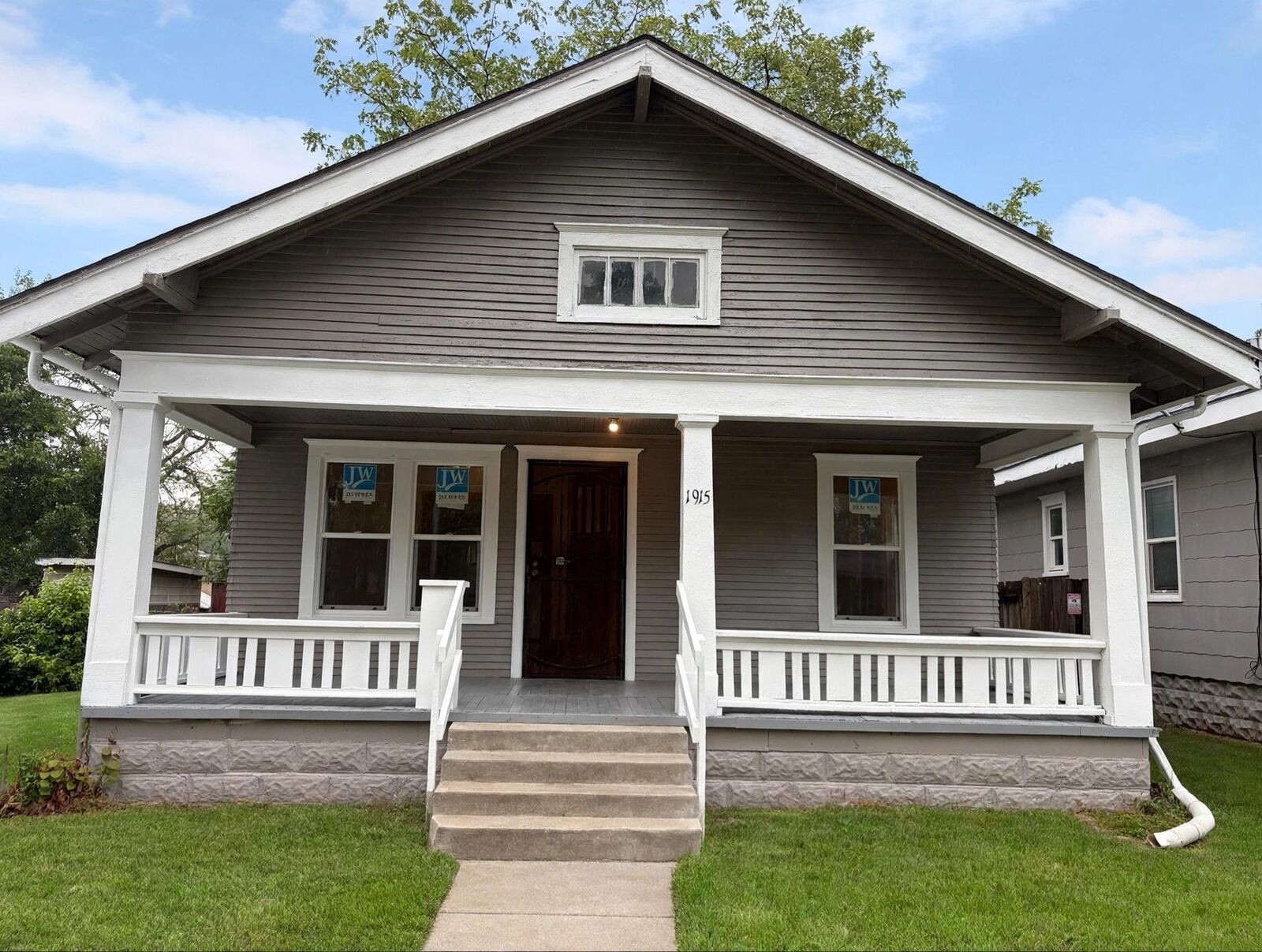 Property Photo: 1915 S Topeka Avenue KS 67211