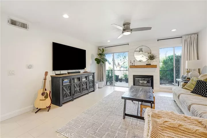 Property Photo: 11621 Tampa Avenue 194 CA 91326