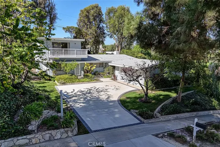 Property Photo:  27033 Indian Peak  CA 90275 