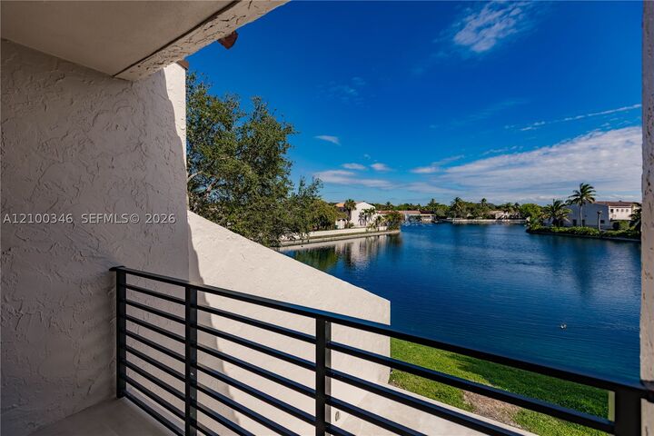 Property Photo:  7238 Jacaranda Ln 7238  FL 33014 