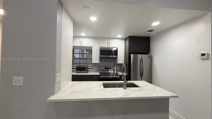 Property Photo:  11607 NW 11th St 11607  FL 33026 