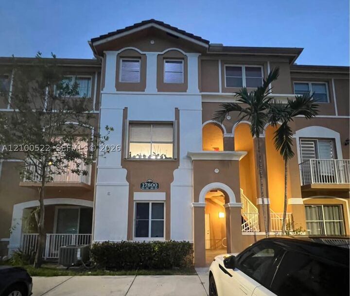 Property Photo: 17800 NW 73rd Ave 205-21 FL 33015