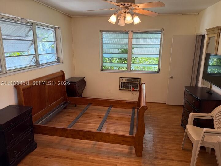 Property Photo:  7915 Byron Ave 4  FL 33141 