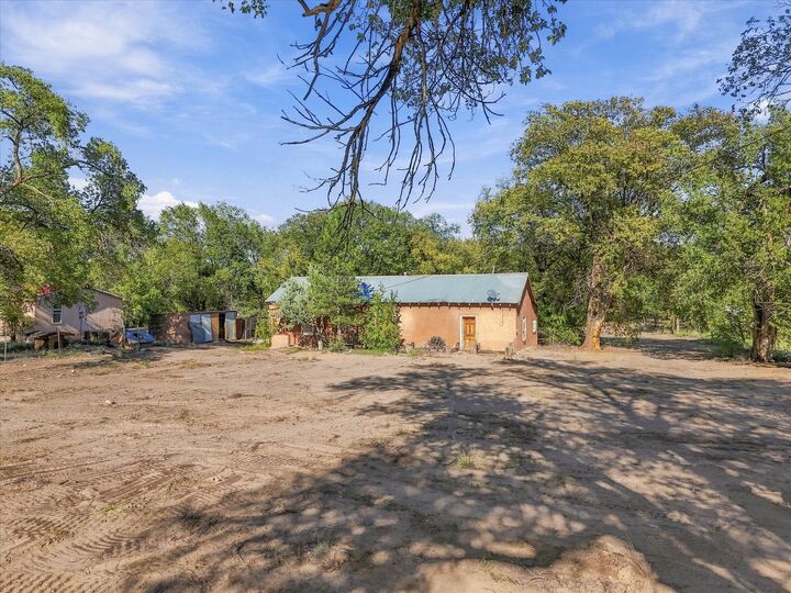 Property Photo:  604 County Road 1  NM 87537 