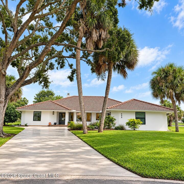 Property Photo: 545 Southern Hills Court FL 32940