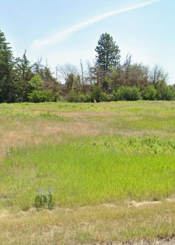 Property Photo: Xxx 8th St WA 99122