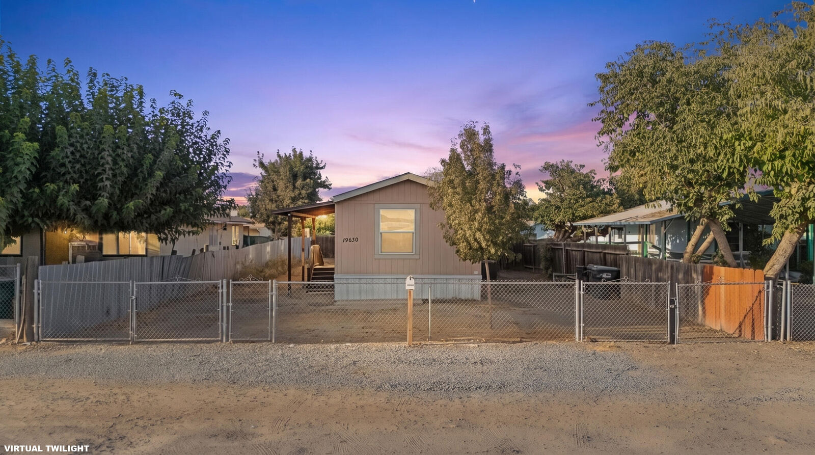 Property Photo:  19630 Avenue 194  CA 93267 