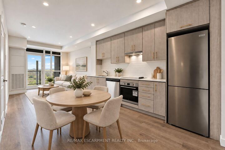Property Photo:  461 Green Road 321  ON L8E 0L5 