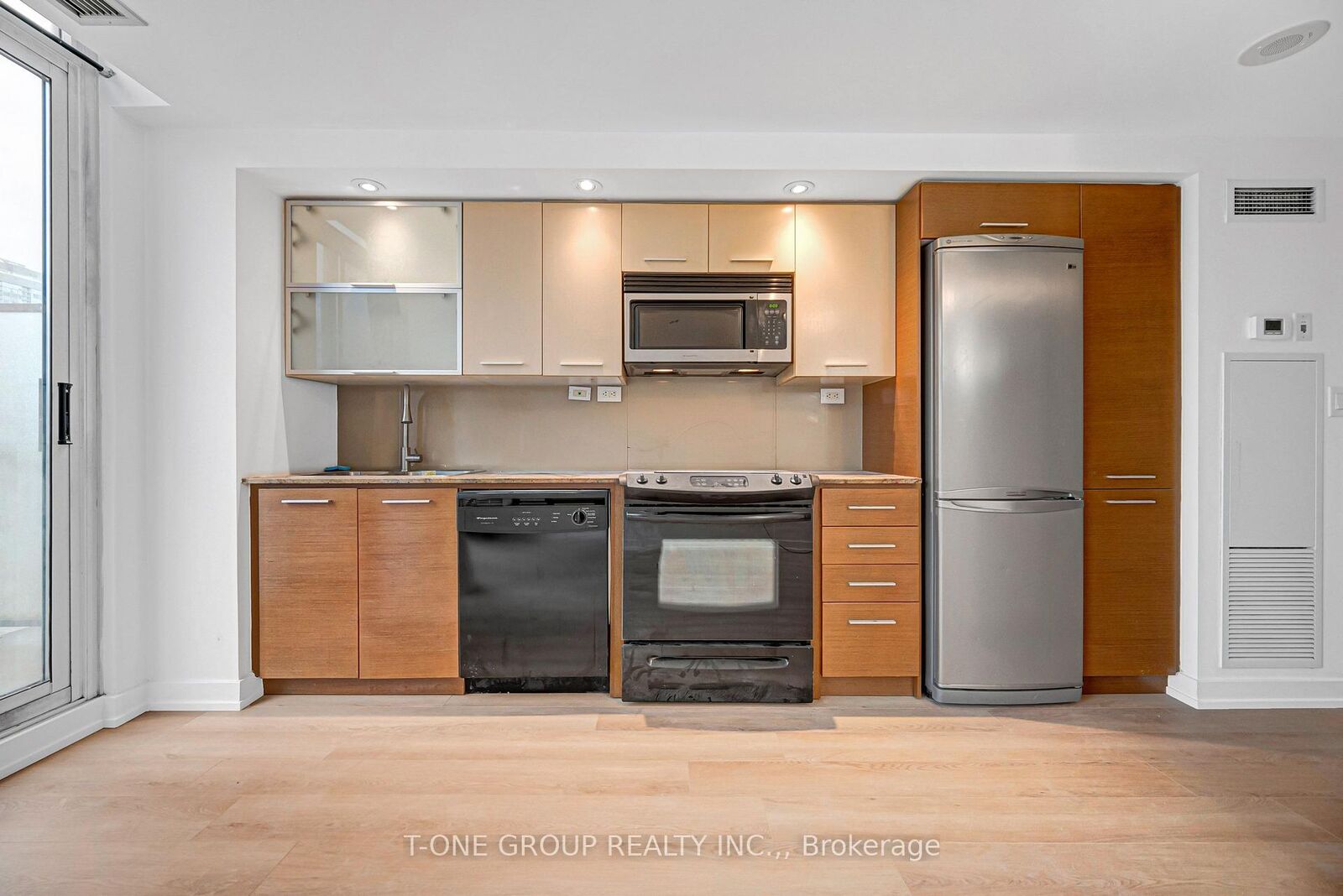 Property Photo: 8 Telegram Mews 738 ON M5V 3Z5