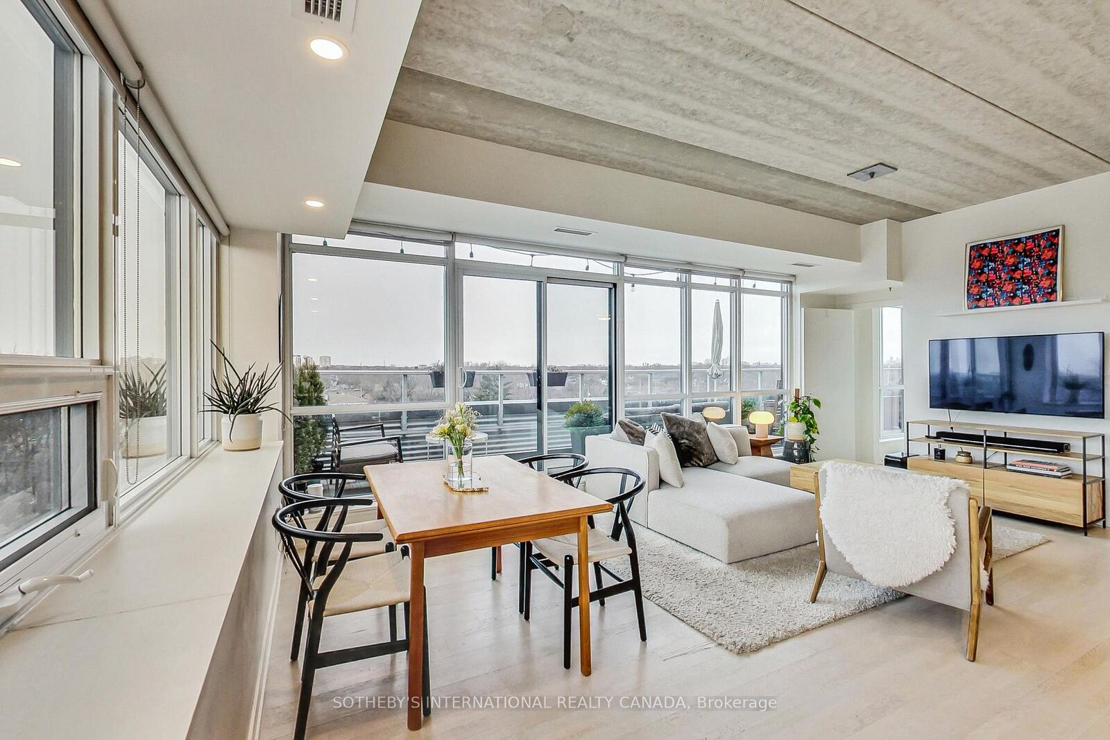 Property Photo:  51 Lady Bank Road 602  ON M8Z 0C9 