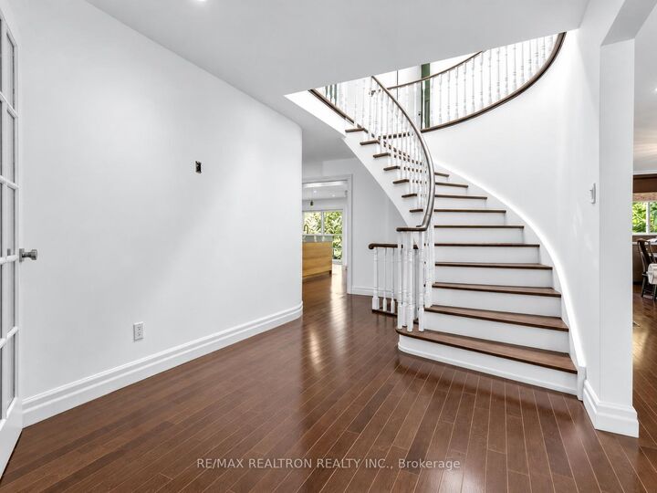 Property Photo:  42 Apollo Drive  ON M3B 2G8 