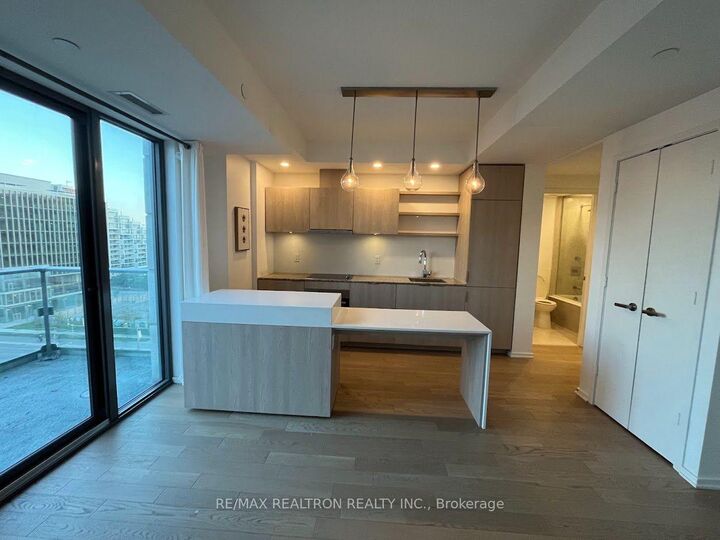 Property Photo:  12 Bonnycastle Street 911  ON M5A 0C8 