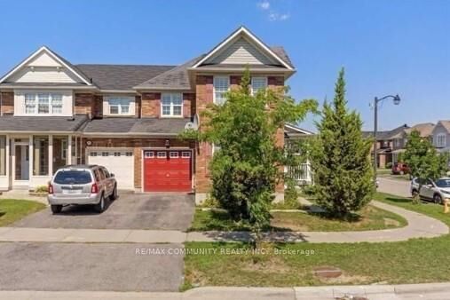 Property Photo: 68 Hyacinth Crescent Basement ON M1X 1W9