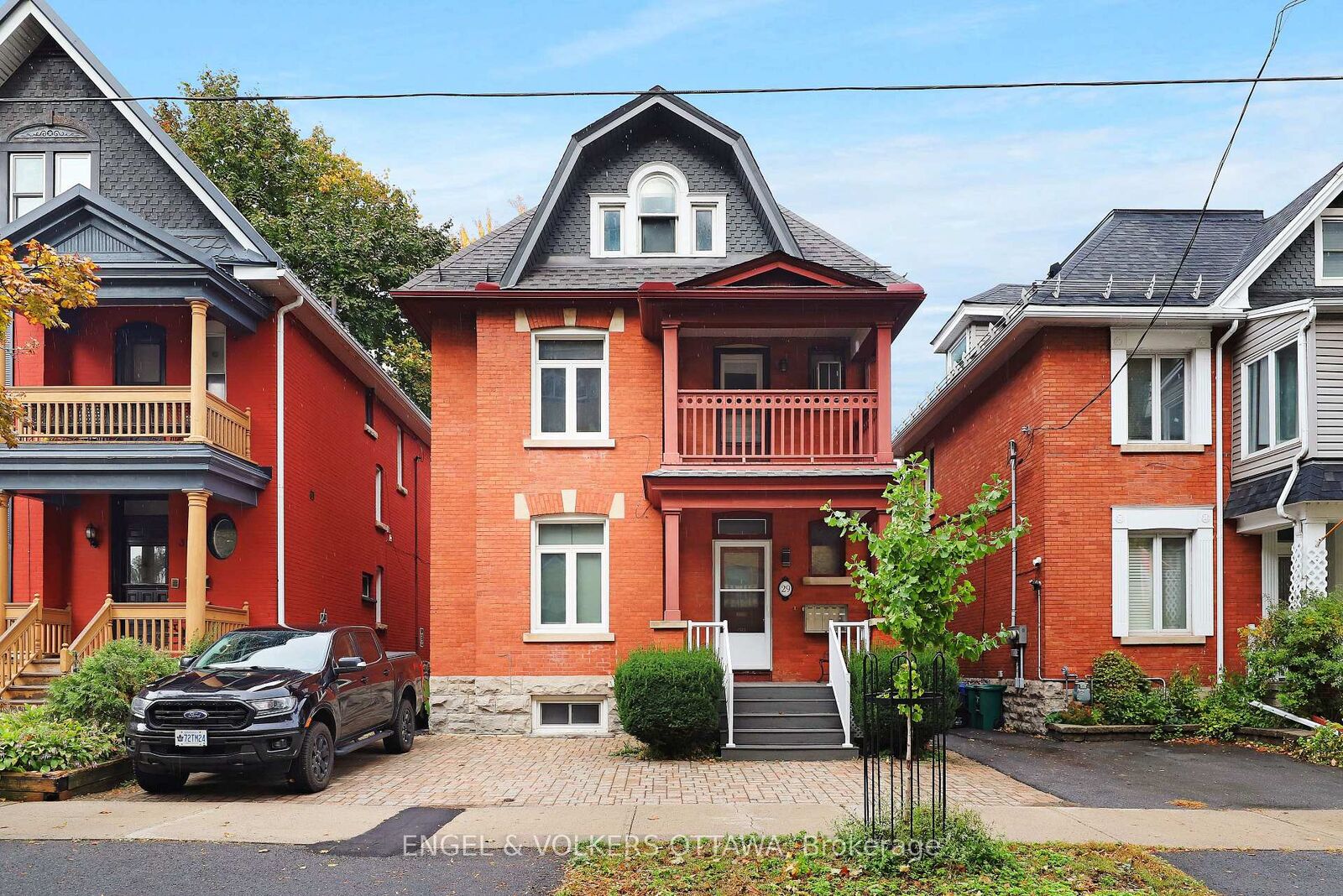 Property Photo:  29 Argyle Avenue 2  ON K2P 1B3 