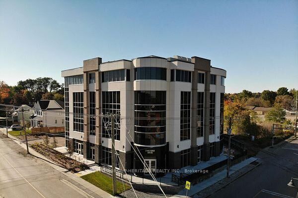 Property Photo:  2 Victoria Drive 202  ON L9P 1G8 