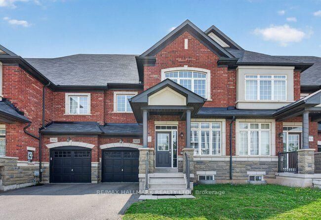 Property Photo: 3034 Eighth Line ON L6H 0S5